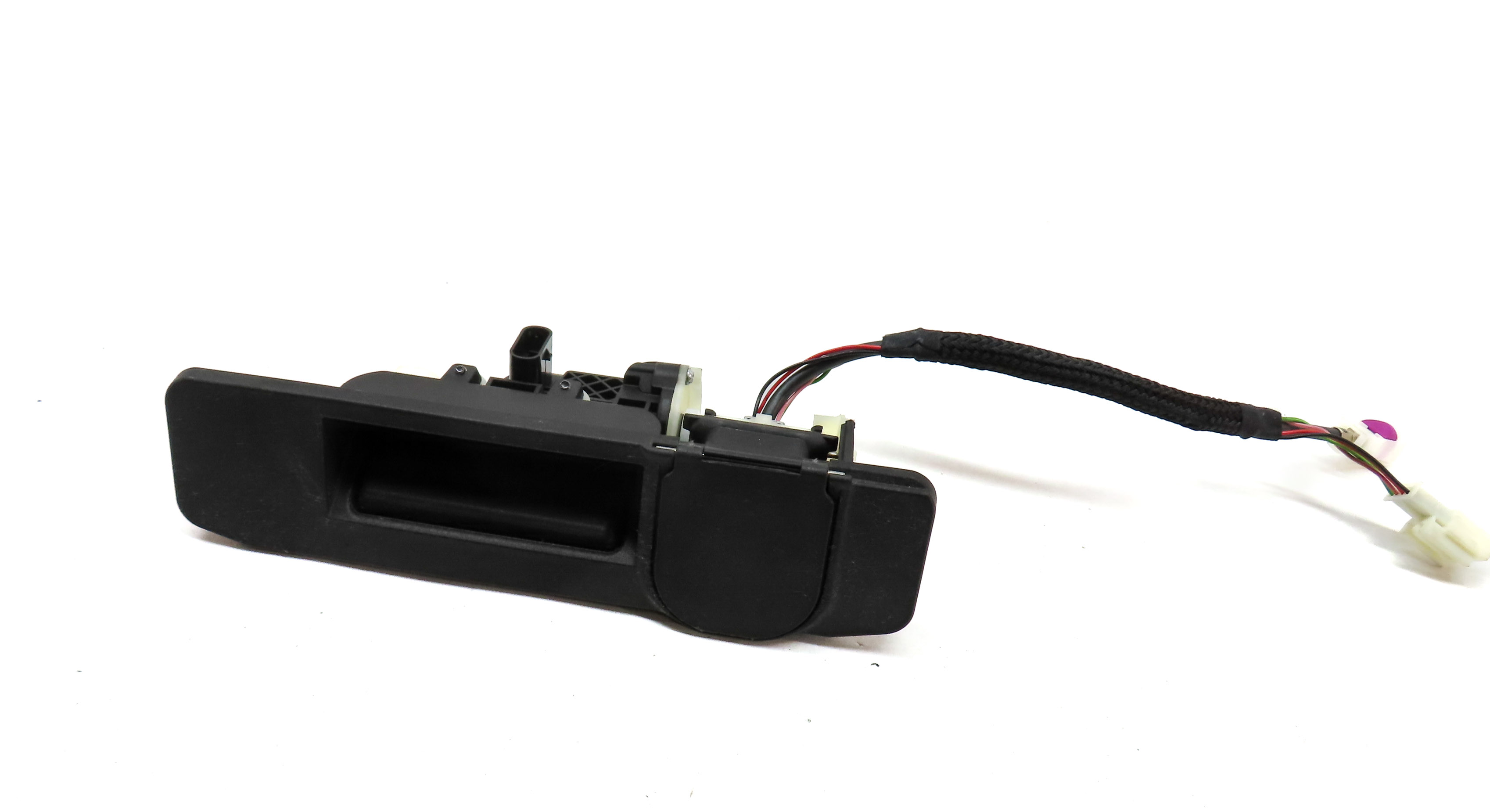 2017-2019 MERCEDES C300 C350 C43 C63 (W205) TRUNK HANDLE w/ REARVIEW CAMERA — exact item pictured